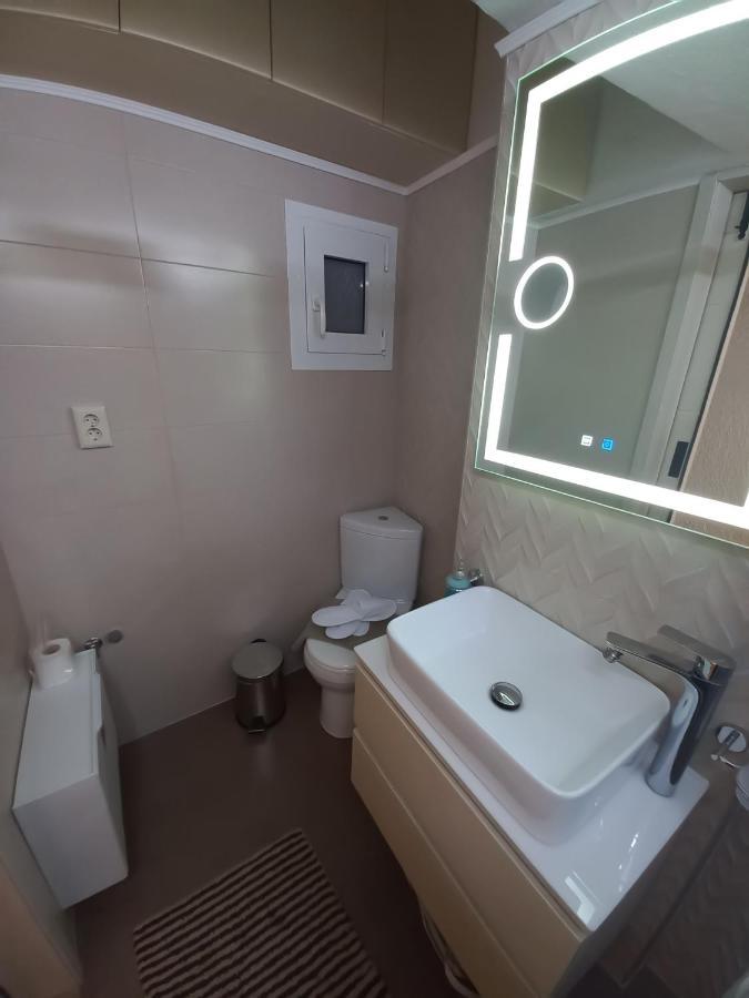 Mk Lux Suites - Steps To Beach 圣尼古拉奥斯 外观 照片
