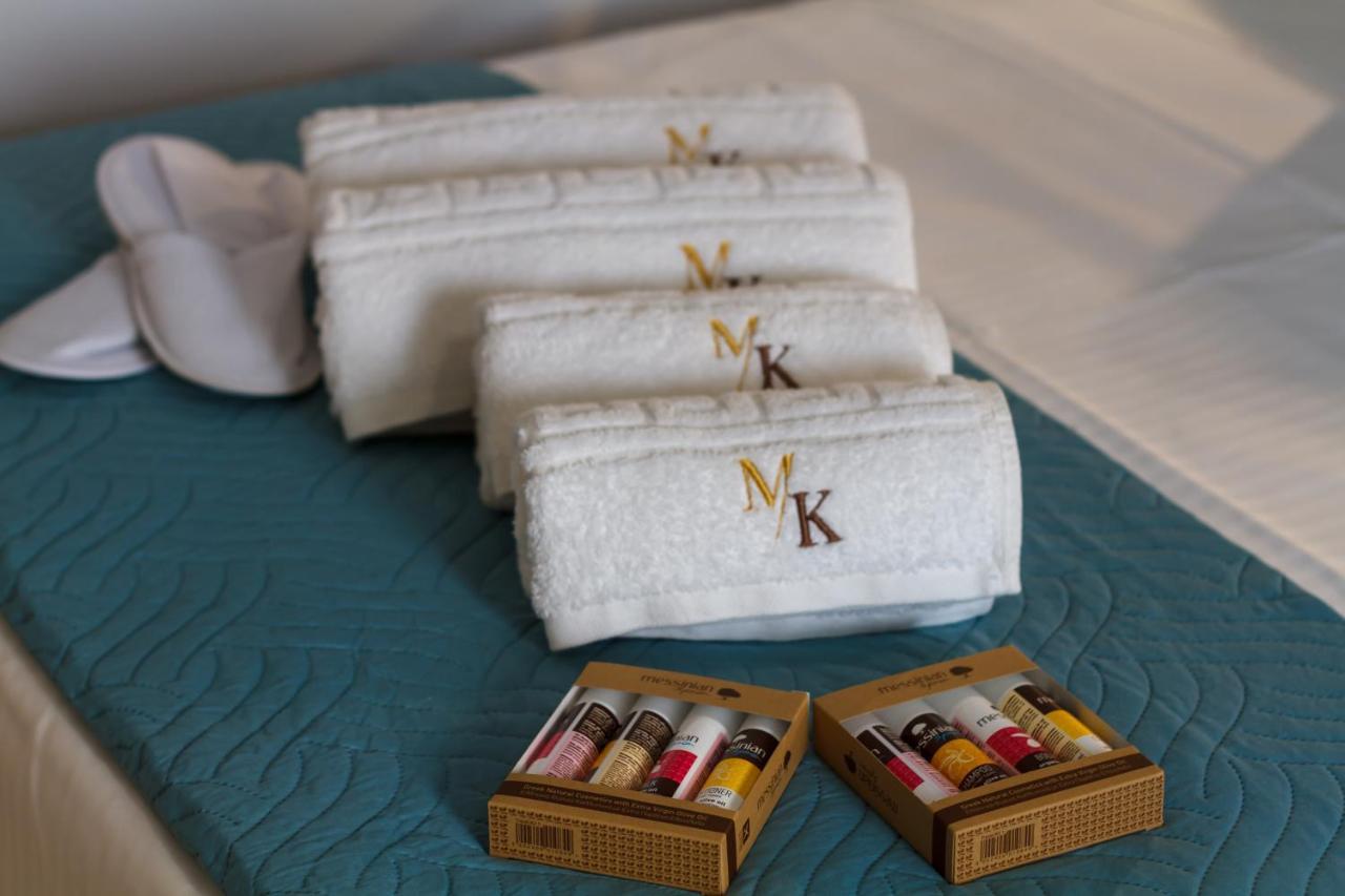 Mk Lux Suites - Steps To Beach 圣尼古拉奥斯 外观 照片